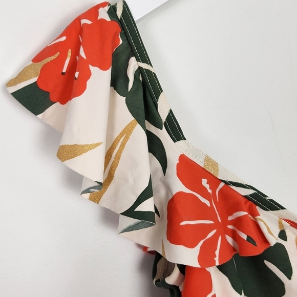 Vince Camuto Swimsuit Off-Shoulder Ruffle Tropical Hibiscus Print One-Piece - Picture 3 of 9